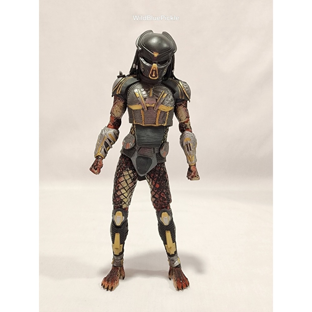 NECA Ultimate Fighting Predator 2018 Action Figure 7 Inch Articulated Sci-Fi Toy